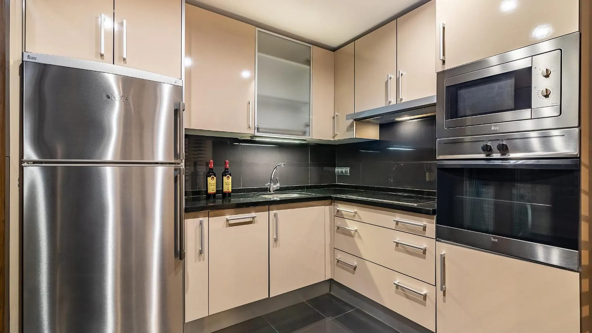 Estepona East Apartment Maewest